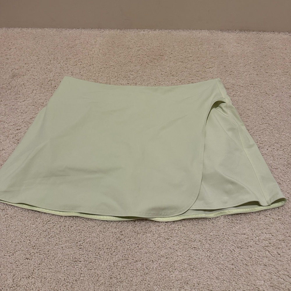Lululemon Athletica Green Asymmetrical Wrap Mini Skirt